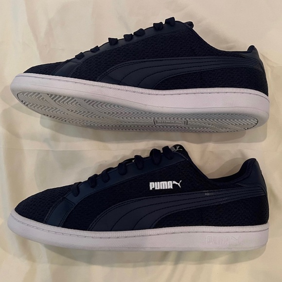Navy Blue Puma Shoes - Like New - Picture 2 of 6